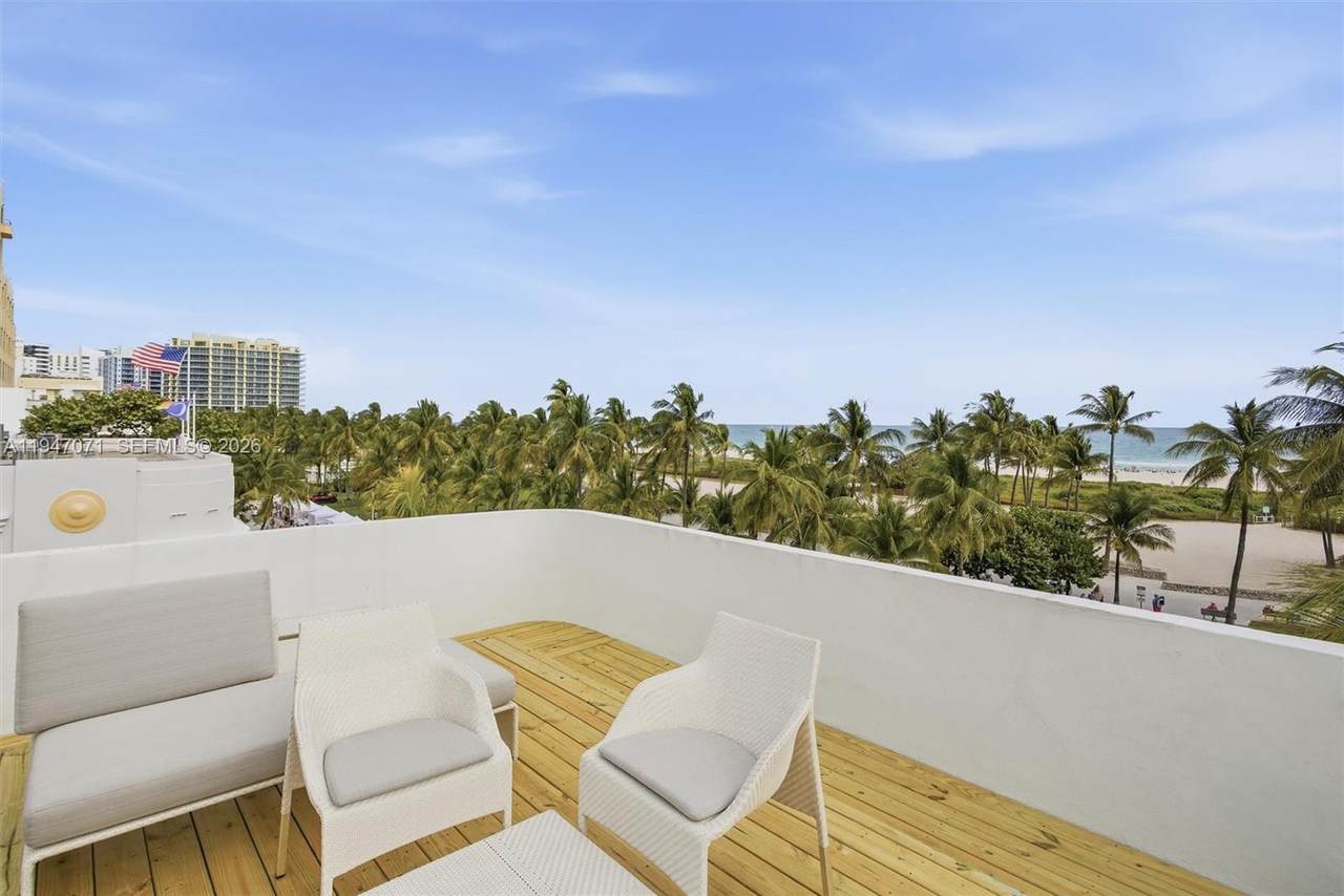 1250 Ocean Dr - Photo 1