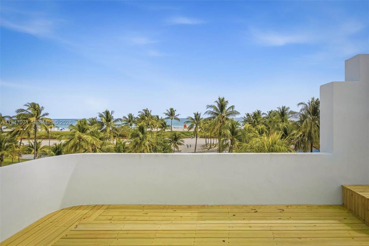 https://bt-photos.global.ssl.fastly.net/miami/1280_boomver_1_A11947071-2.jpg
