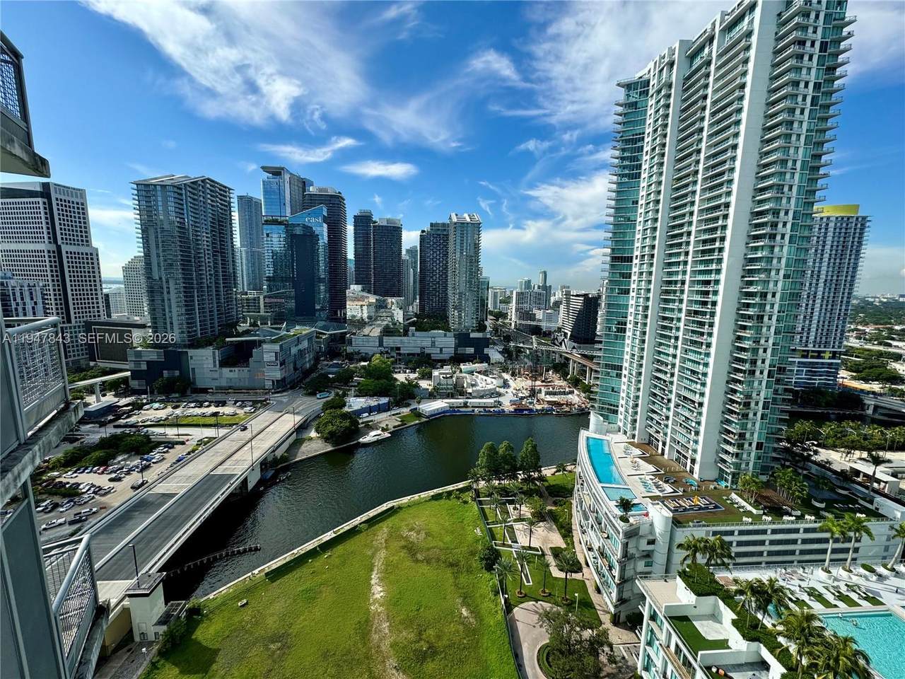 350 Miami Ave - Photo 1