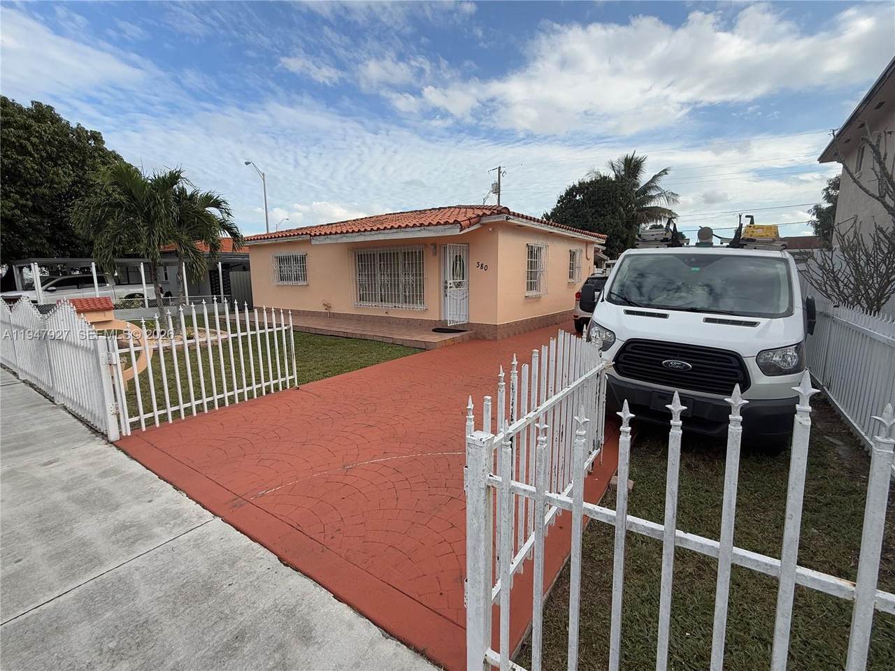https://bt-photos.global.ssl.fastly.net/miami/1280_boomver_1_A11947927-2.jpg