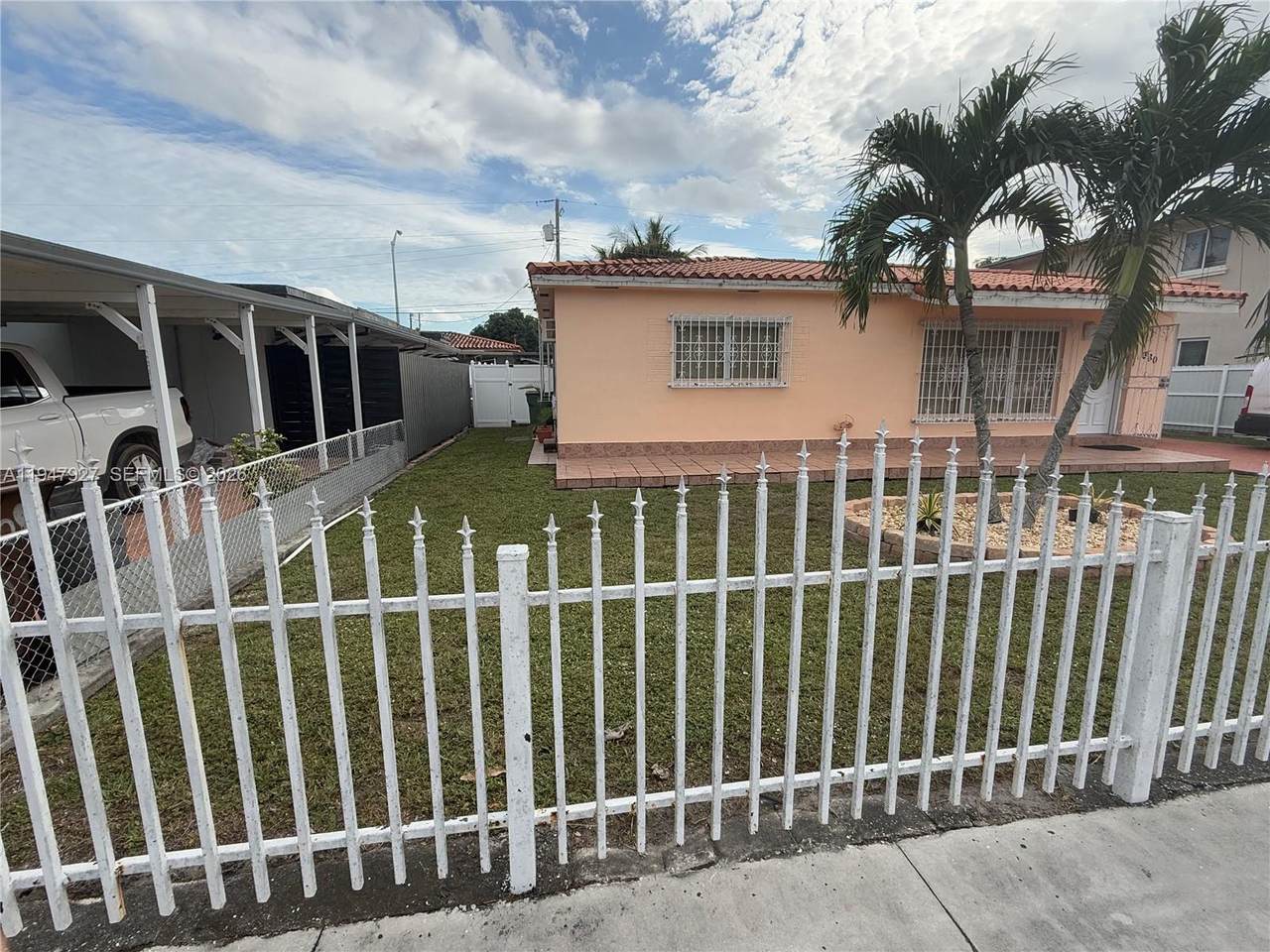 https://bt-photos.global.ssl.fastly.net/miami/1280_boomver_1_A11947927-2.jpg