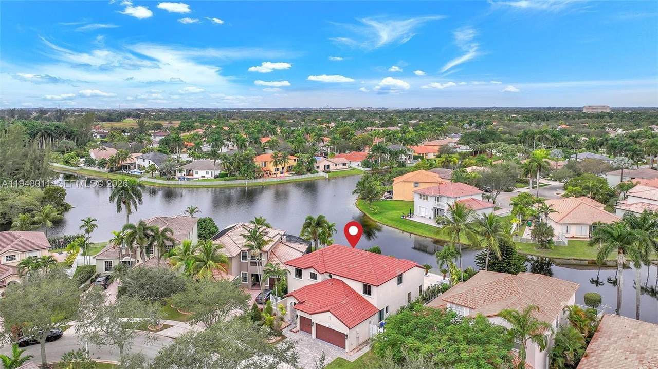 https://bt-photos.global.ssl.fastly.net/miami/1280_boomver_1_A11948011-2.jpg