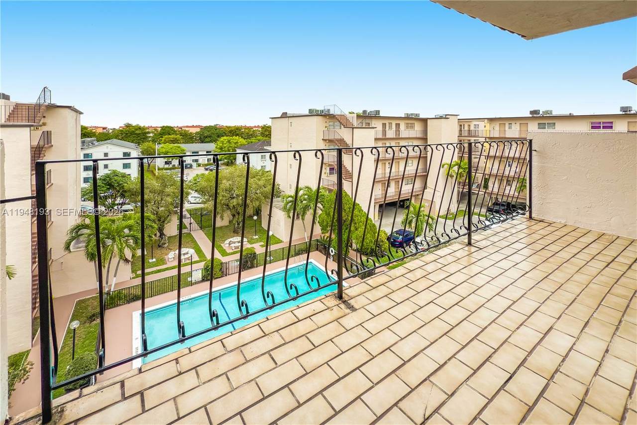 1950 54th St - Photo 1