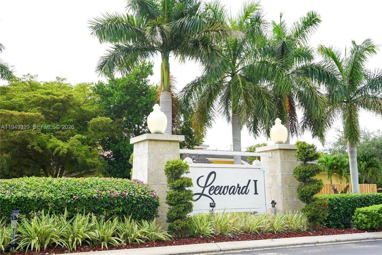 3334 3rd Dr - Photo 1