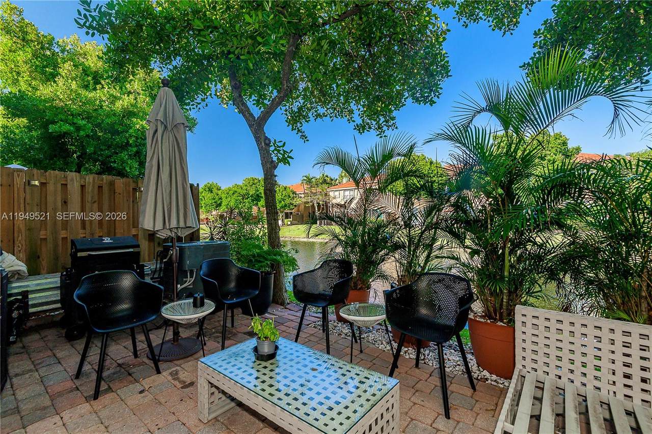4948 Windward Way - Photo 1