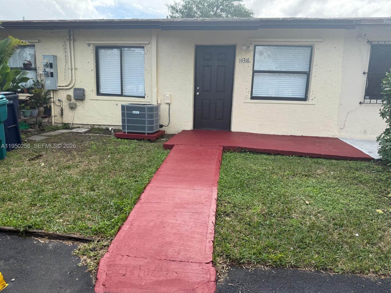 14316 283rd St - Photo 1