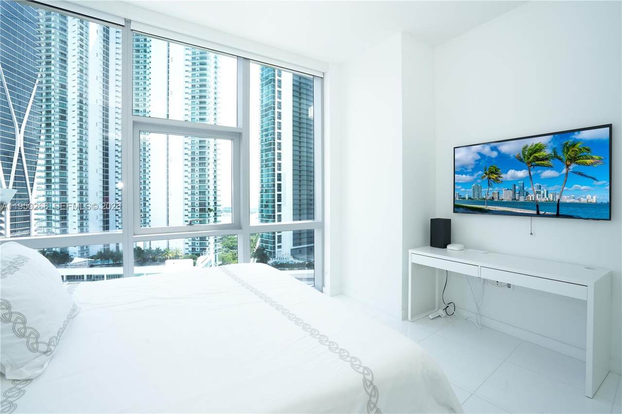 https://bt-photos.global.ssl.fastly.net/miami/1280_boomver_1_A11950268-2.jpg