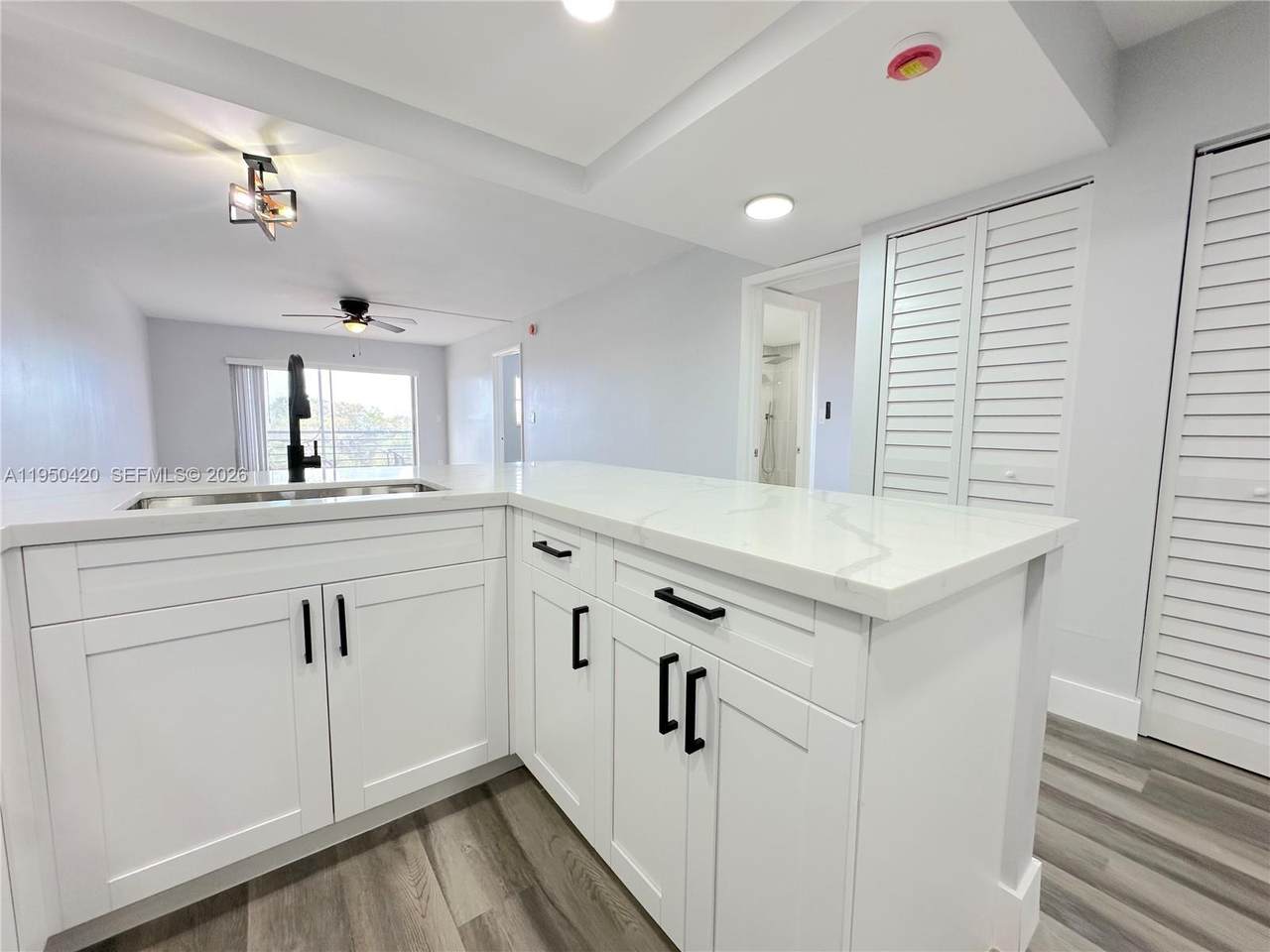 https://bt-photos.global.ssl.fastly.net/miami/1280_boomver_1_A11950420-2.jpg