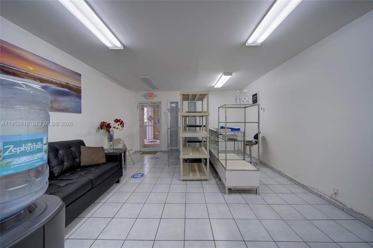 https://bt-photos.global.ssl.fastly.net/miami/1280_boomver_1_A11950916-2.jpg