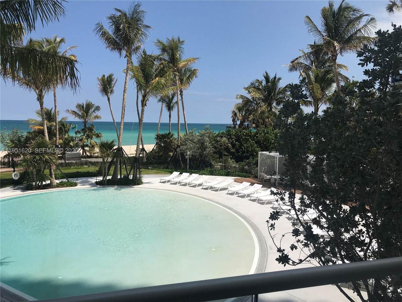 16901 Collins Ave - Photo 1