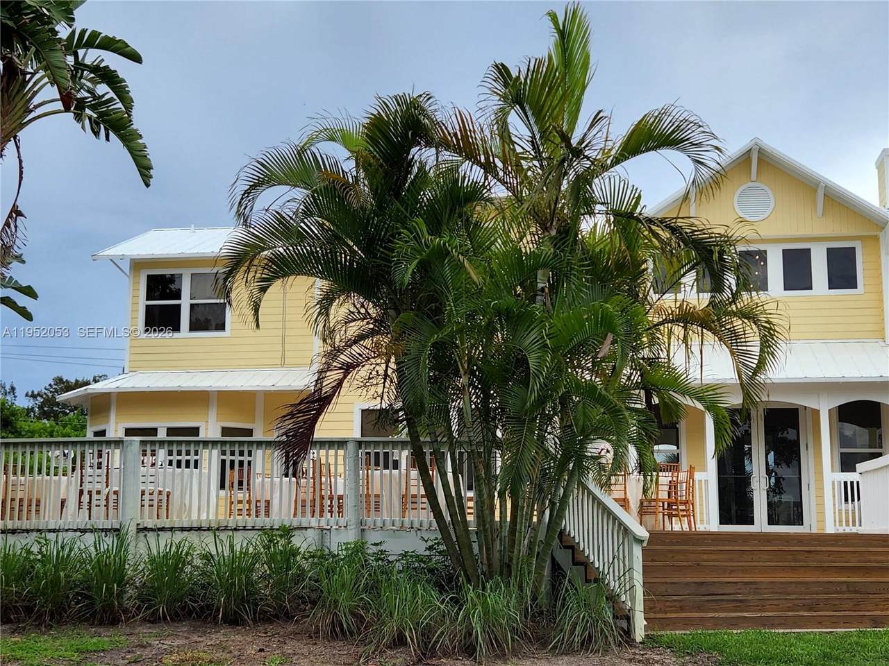 https://bt-photos.global.ssl.fastly.net/miami/1280_boomver_1_A11952053-2.jpg