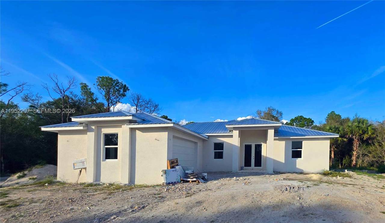 133 Hunting Club Ave - Photo 1