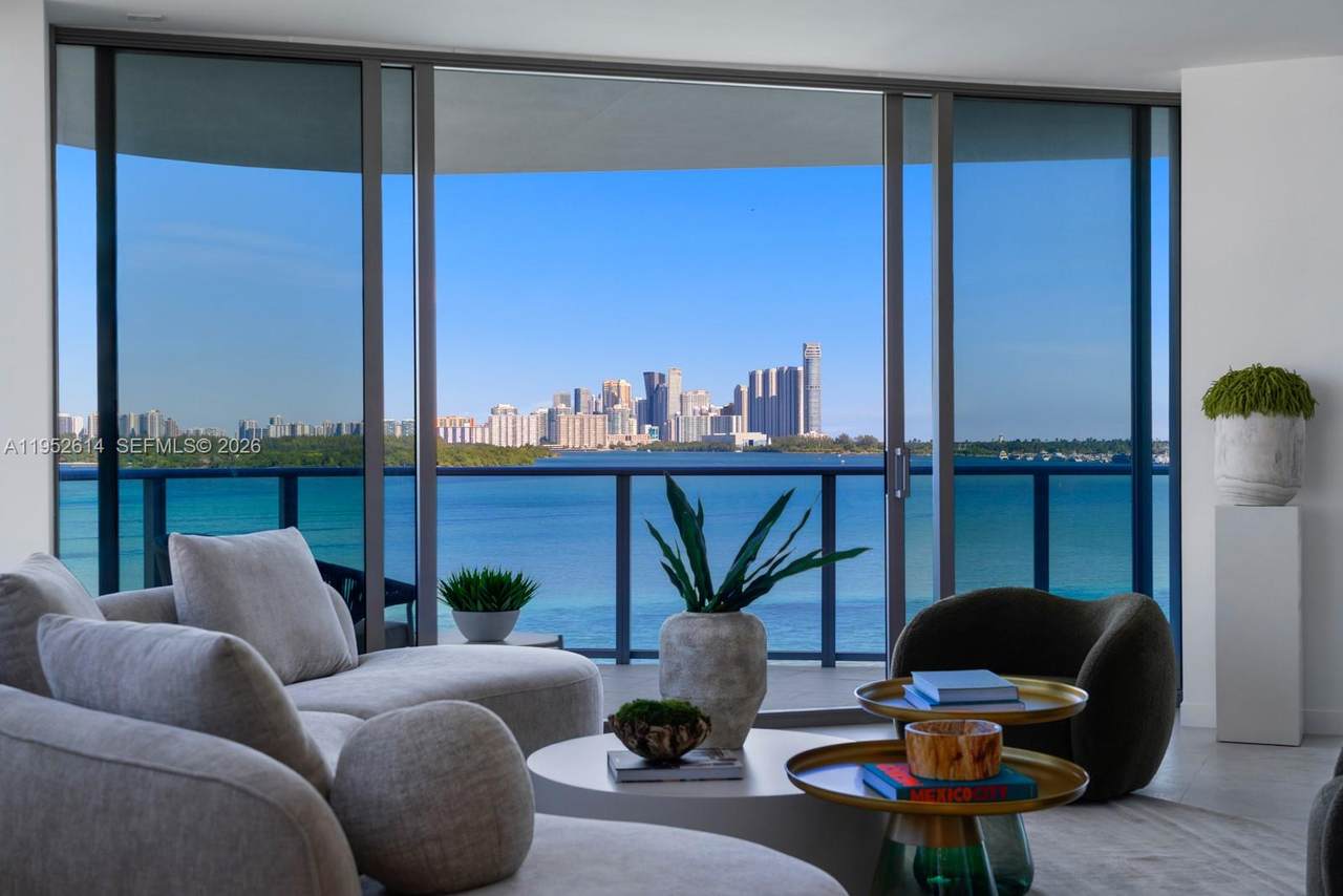 https://bt-photos.global.ssl.fastly.net/miami/1280_boomver_2_A11952614-2.jpg