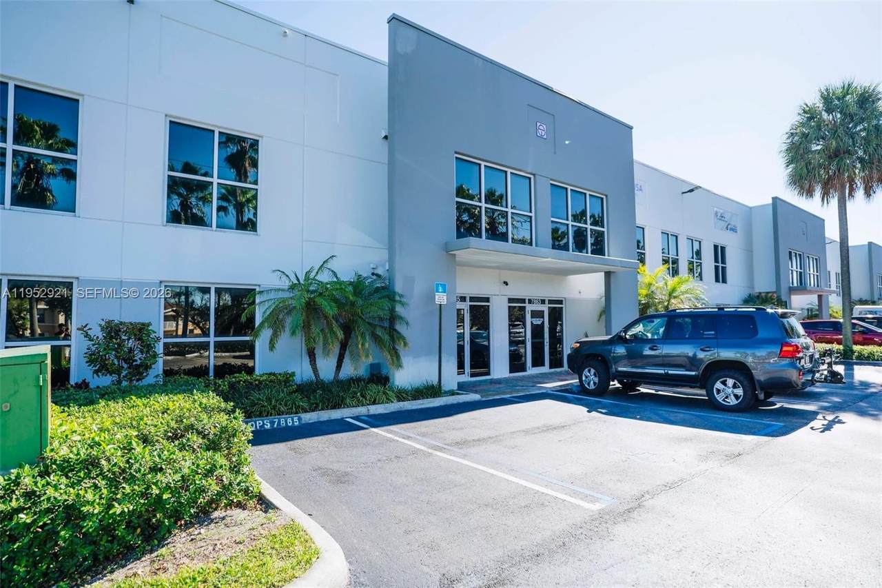 https://bt-photos.global.ssl.fastly.net/miami/1280_boomver_1_A11952921-2.jpg