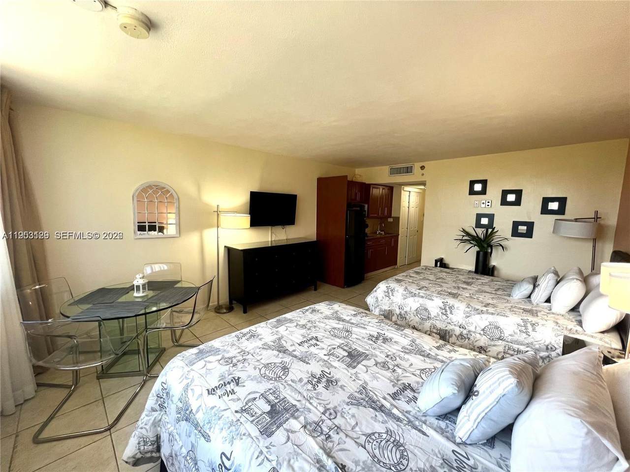 19201 Collins Ave - Photo 1