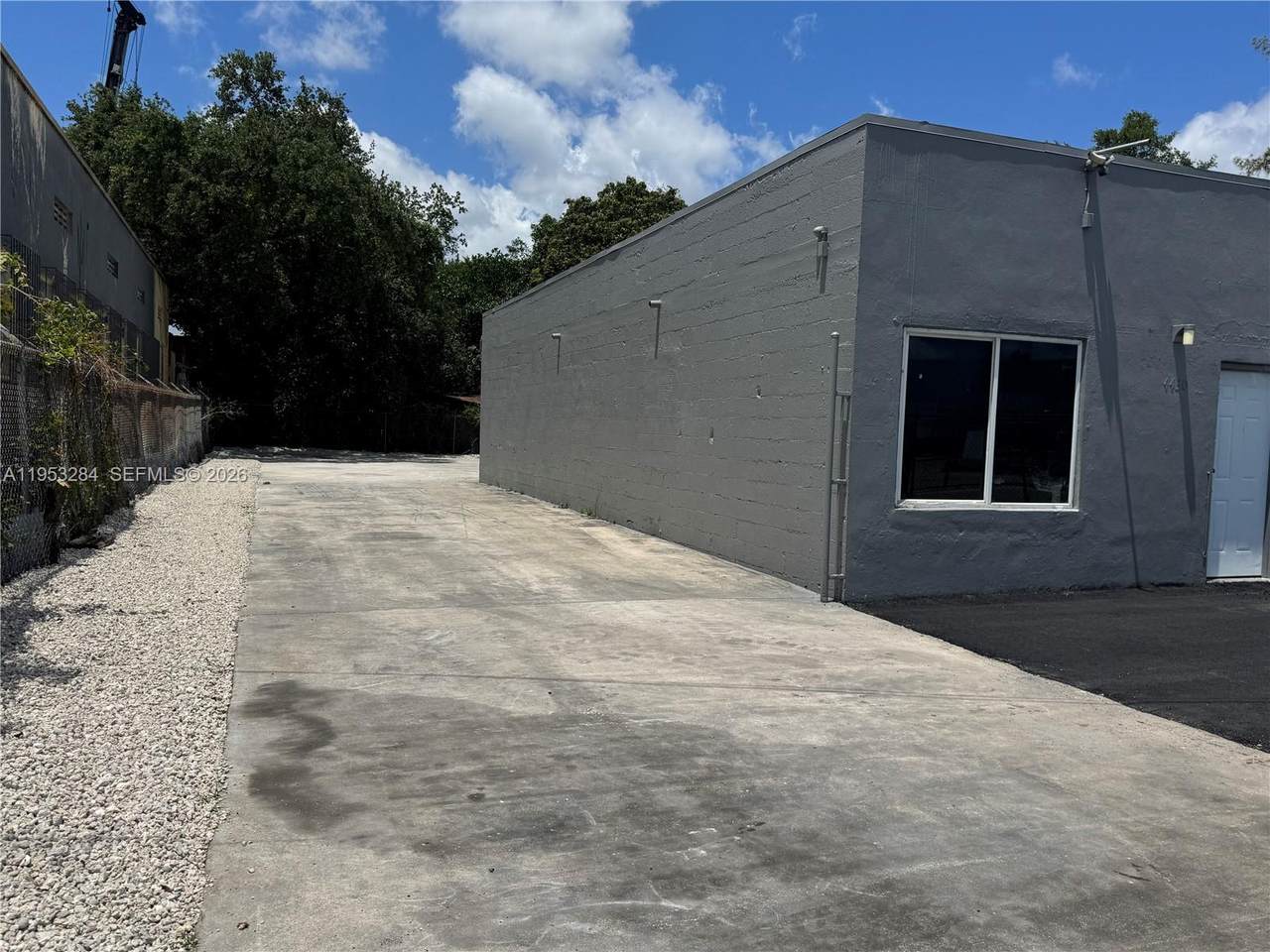 https://bt-photos.global.ssl.fastly.net/miami/1280_boomver_1_A11953284-2.jpg