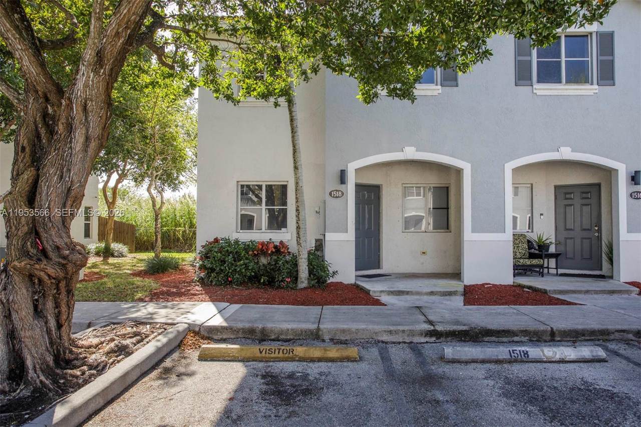 1518 31 Ct - Photo 1