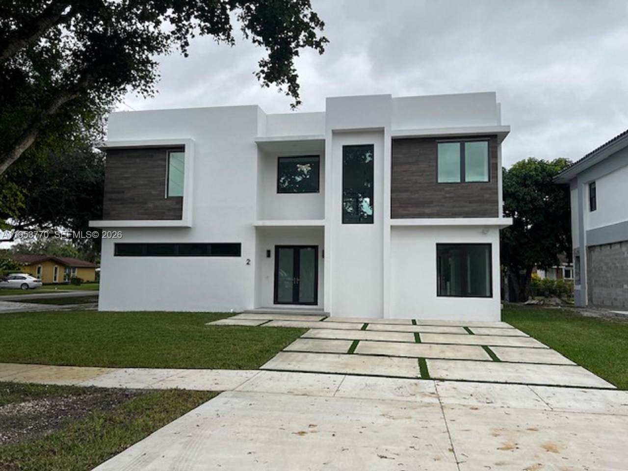2 Hough Dr - Photo 1