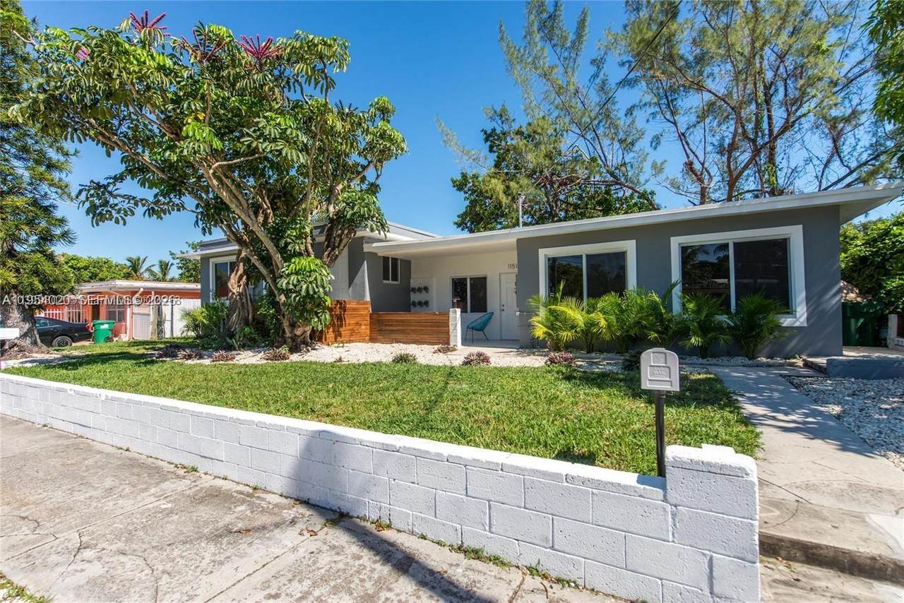 11515 12th Ave - Photo 1