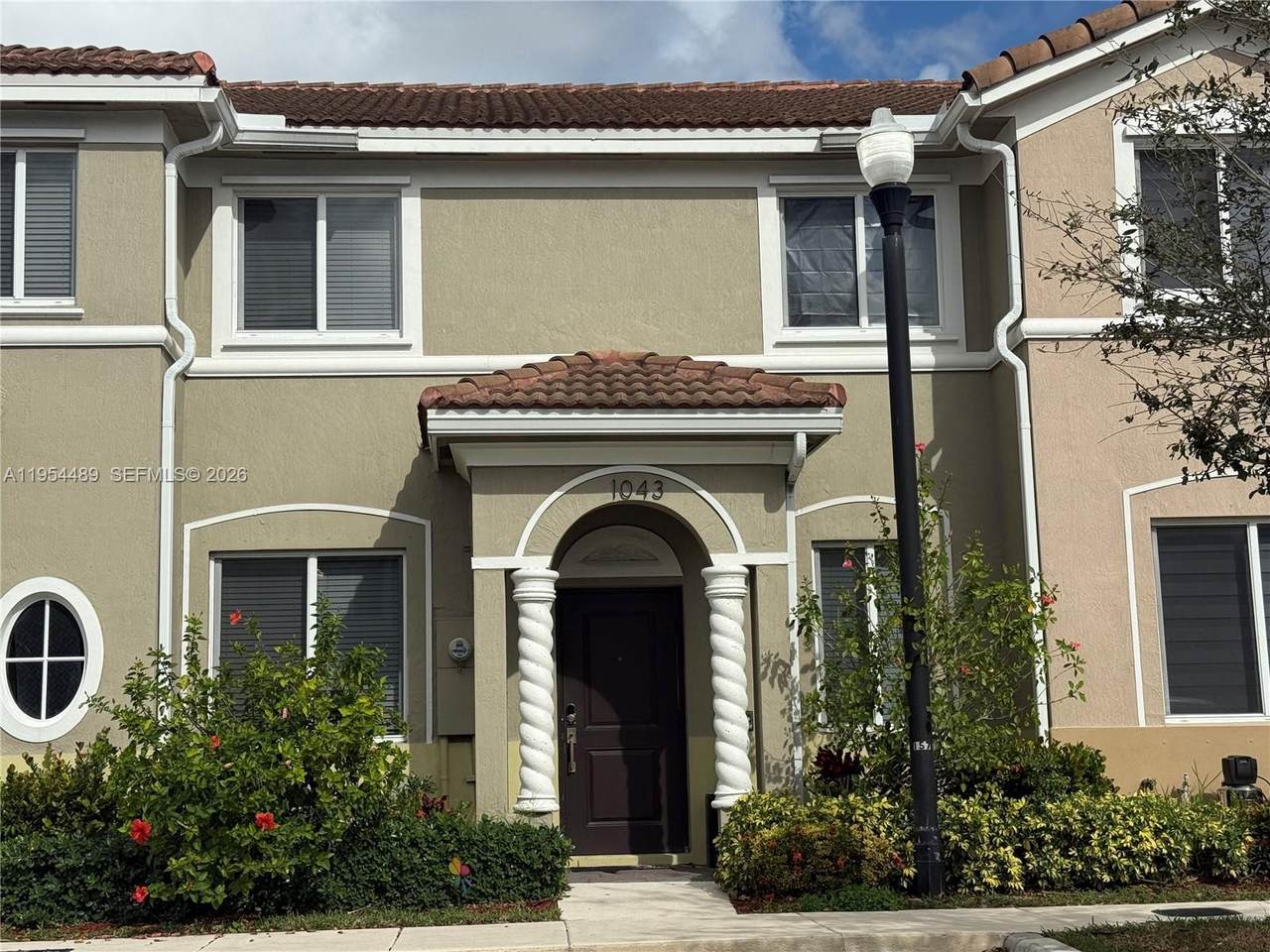 1043 24th Ave - Photo 1