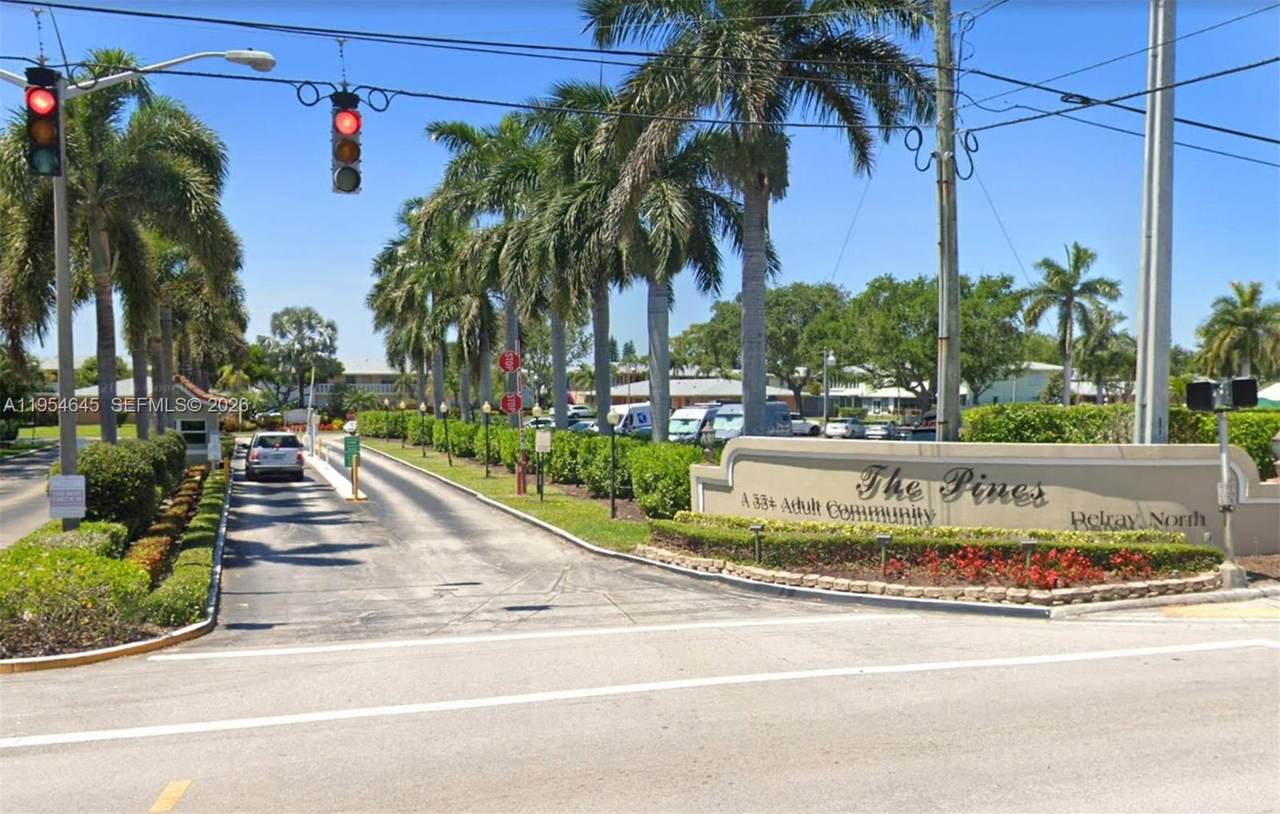 1521 18th Ave - Photo 1