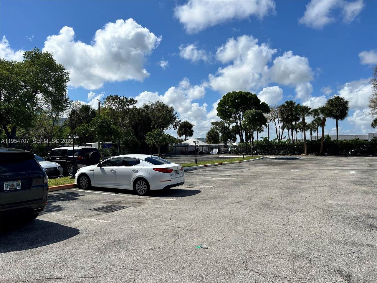 https://bt-photos.global.ssl.fastly.net/miami/1280_boomver_1_A11954707-2.jpg