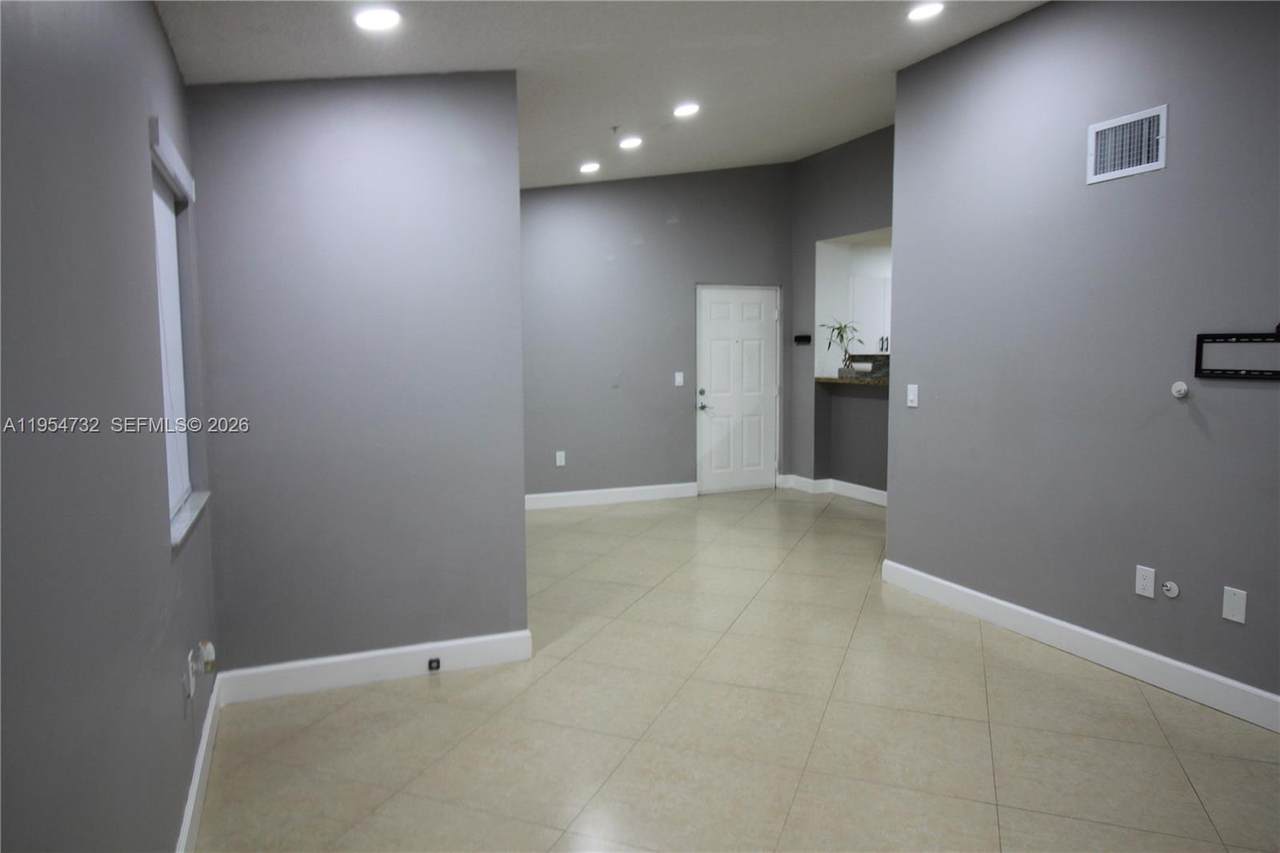 https://bt-photos.global.ssl.fastly.net/miami/1280_boomver_2_A11954732-2.jpg