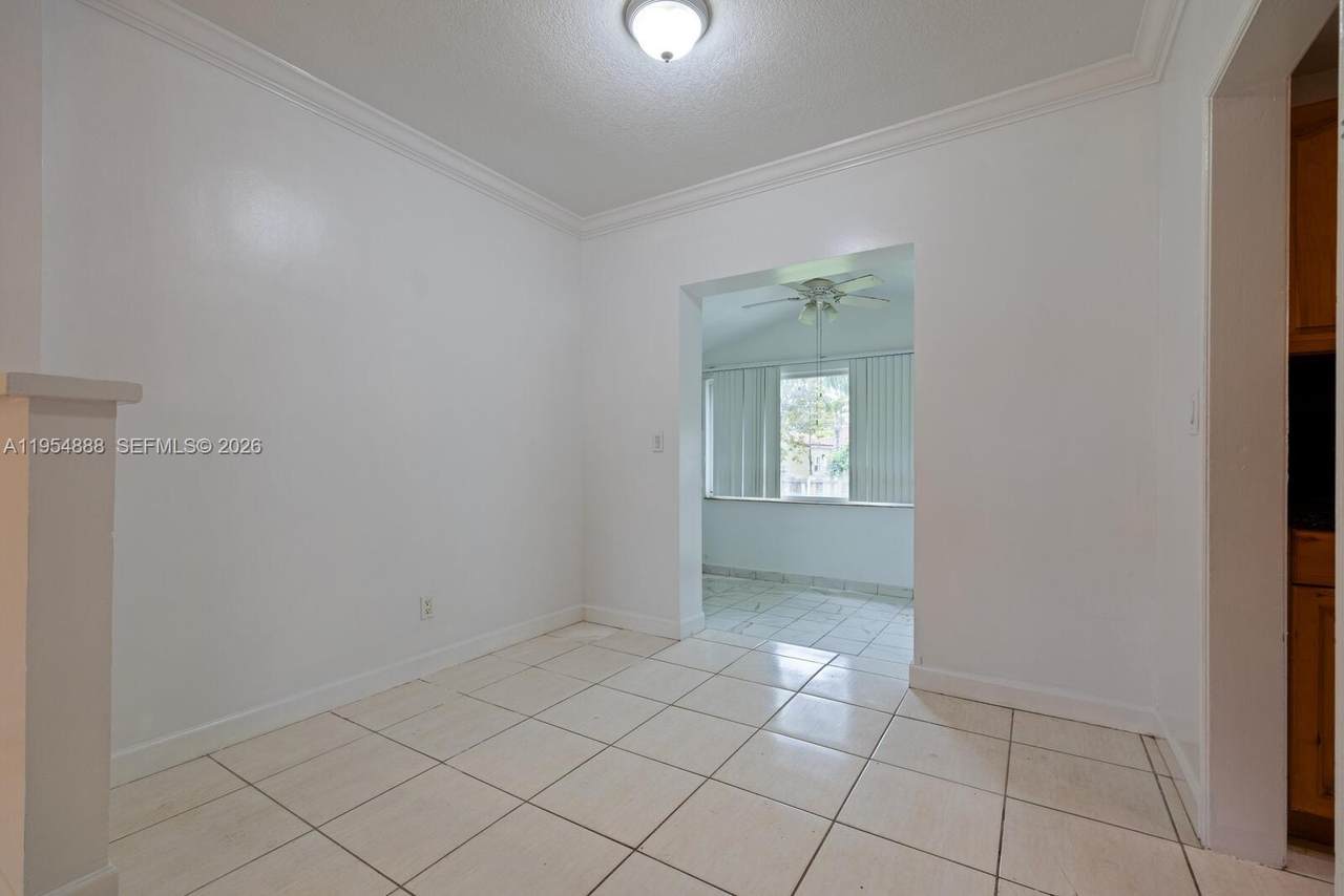 https://bt-photos.global.ssl.fastly.net/miami/1280_boomver_1_A11954888-2.jpg