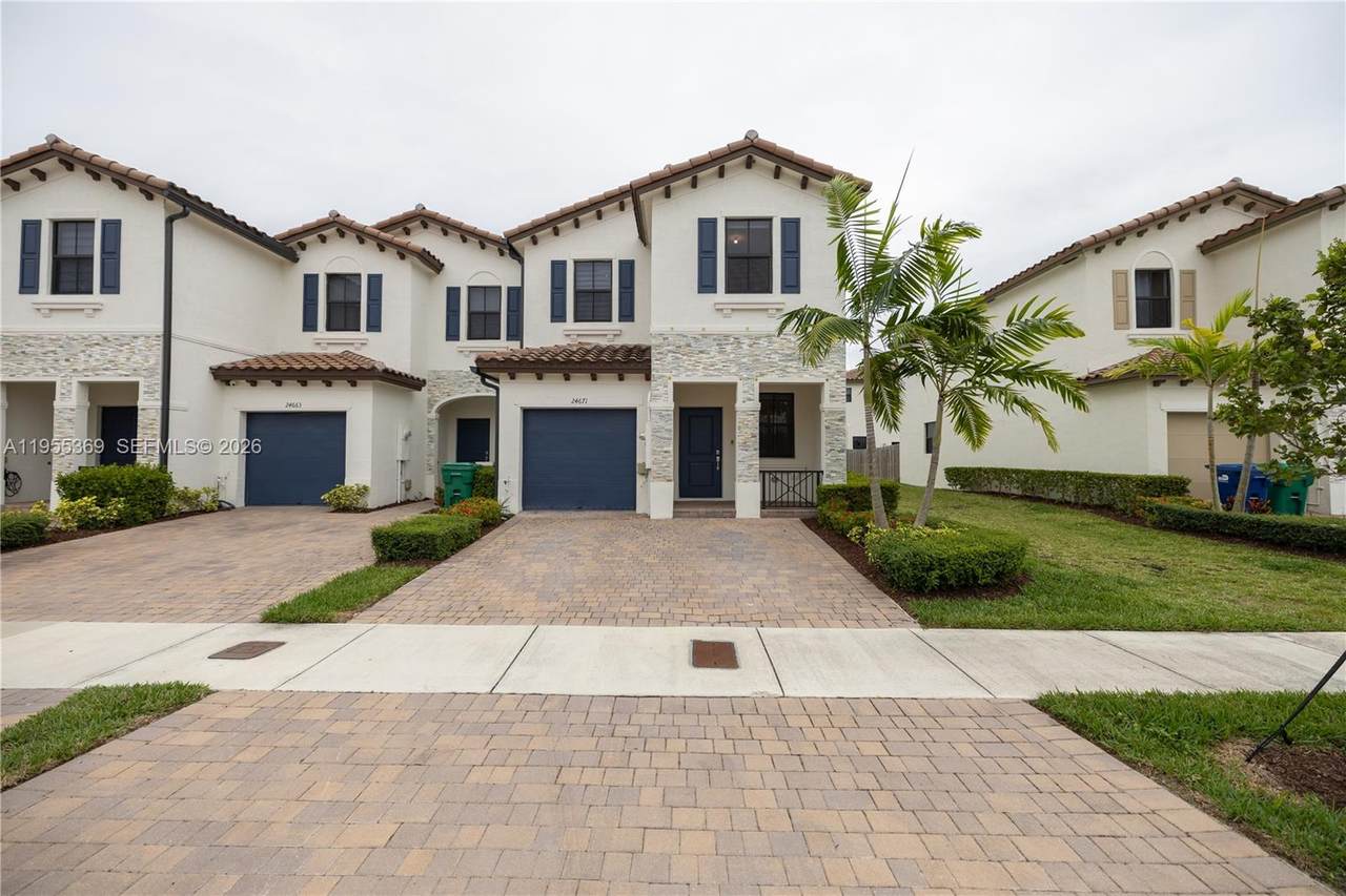 24671 119th Pl - Photo 1