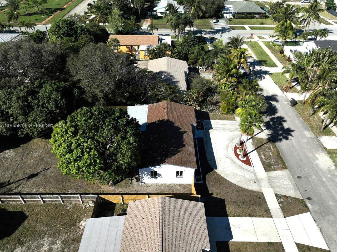 https://bt-photos.global.ssl.fastly.net/miami/1280_boomver_1_A11955816-2.jpg