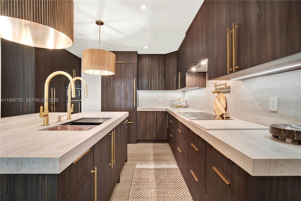 600 San Antonio Ave - Photo 1