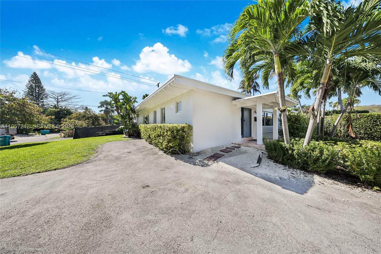 https://bt-photos.global.ssl.fastly.net/miami/1280_boomver_1_A11957242-2.jpg