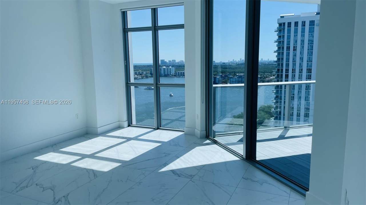 https://bt-photos.global.ssl.fastly.net/miami/1280_boomver_1_A11957458-2.jpg