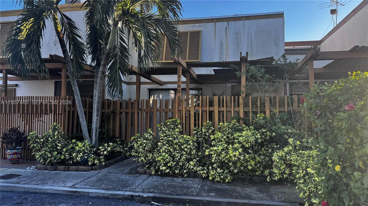 13190 10th Ter - Photo 1