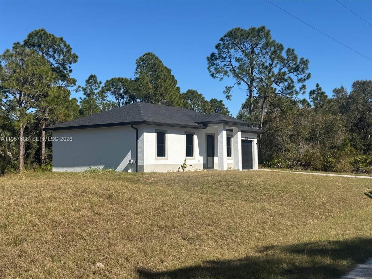 1124 Cherry St - Photo 1