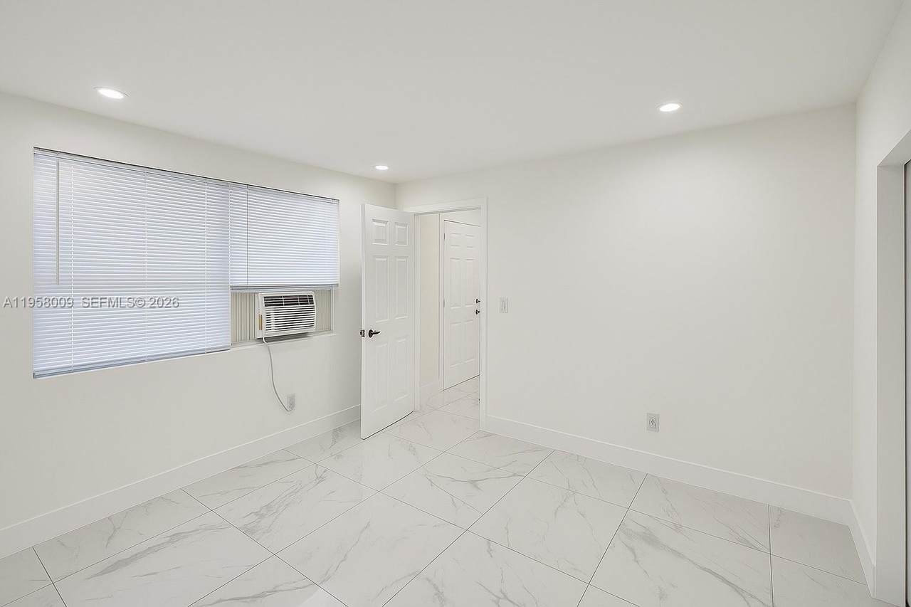 https://bt-photos.global.ssl.fastly.net/miami/1280_boomver_1_A11958009-2.jpg