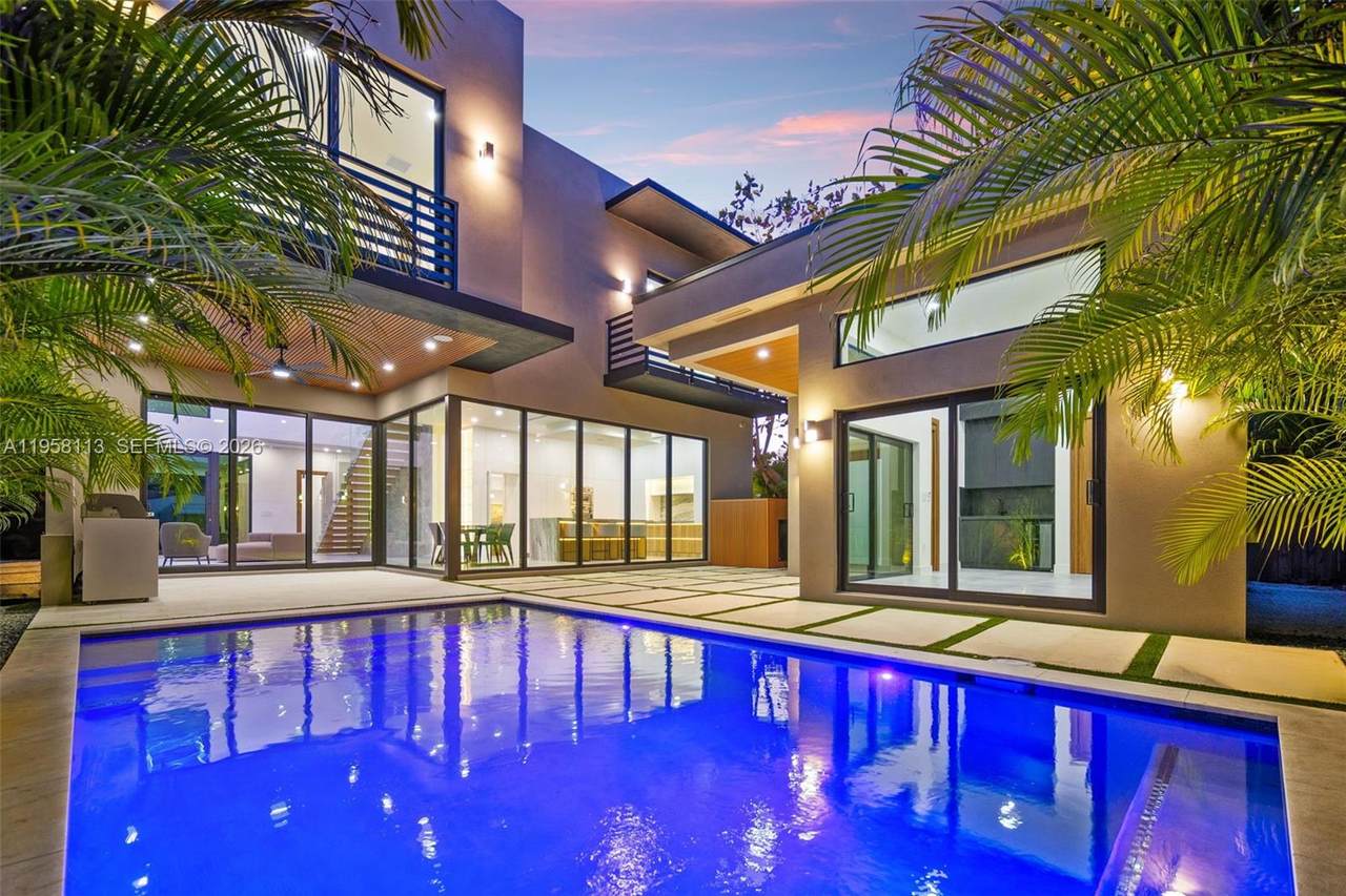 https://bt-photos.global.ssl.fastly.net/miami/1280_boomver_1_A11958113-2.jpg