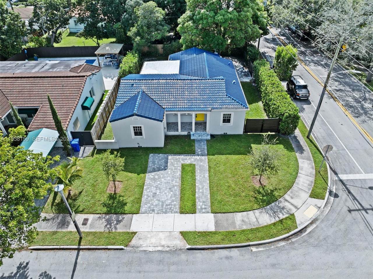 https://bt-photos.global.ssl.fastly.net/miami/1280_boomver_1_A11958159-2.jpg