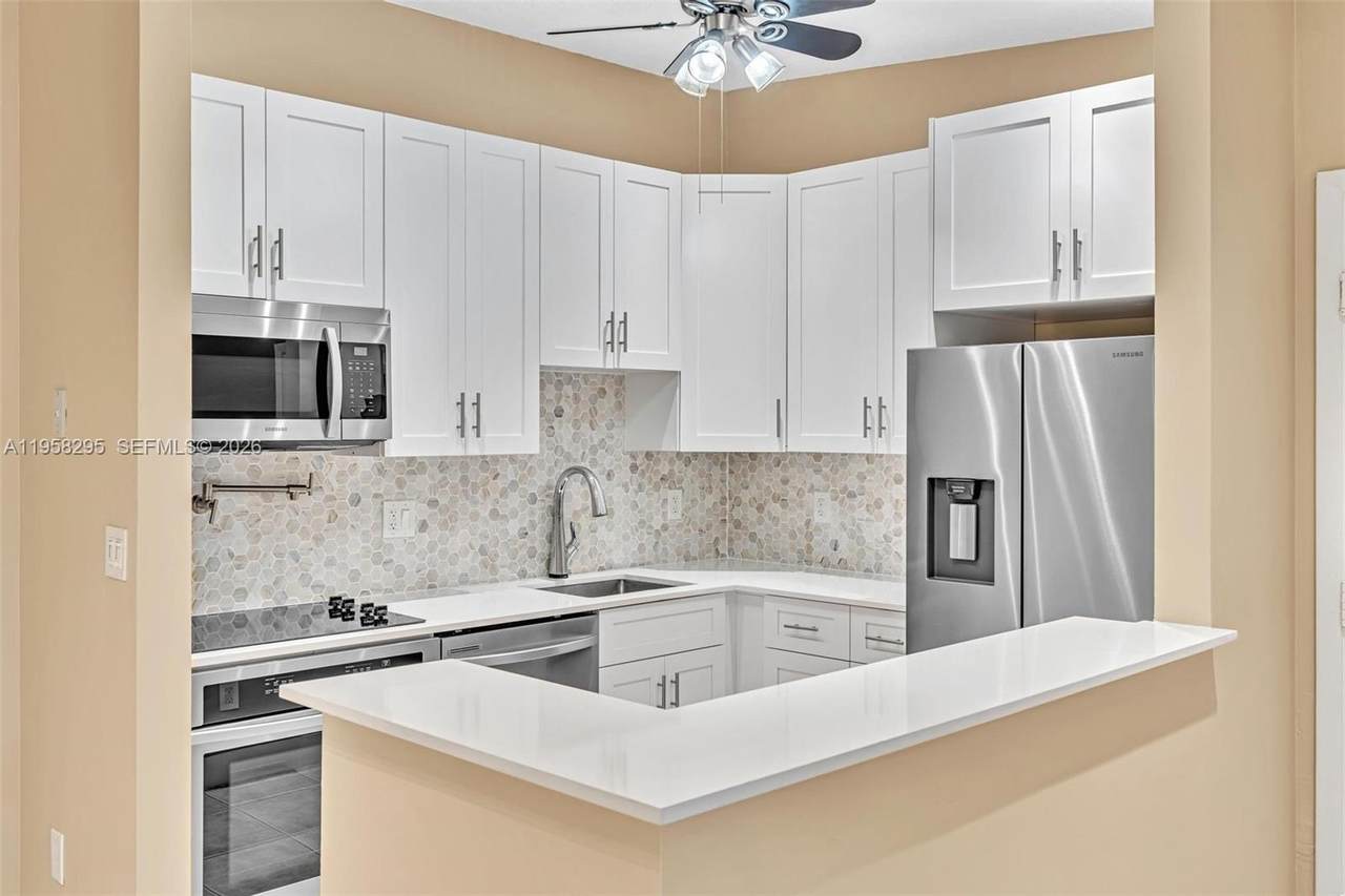 9487 Mcnab Rd - Photo 1