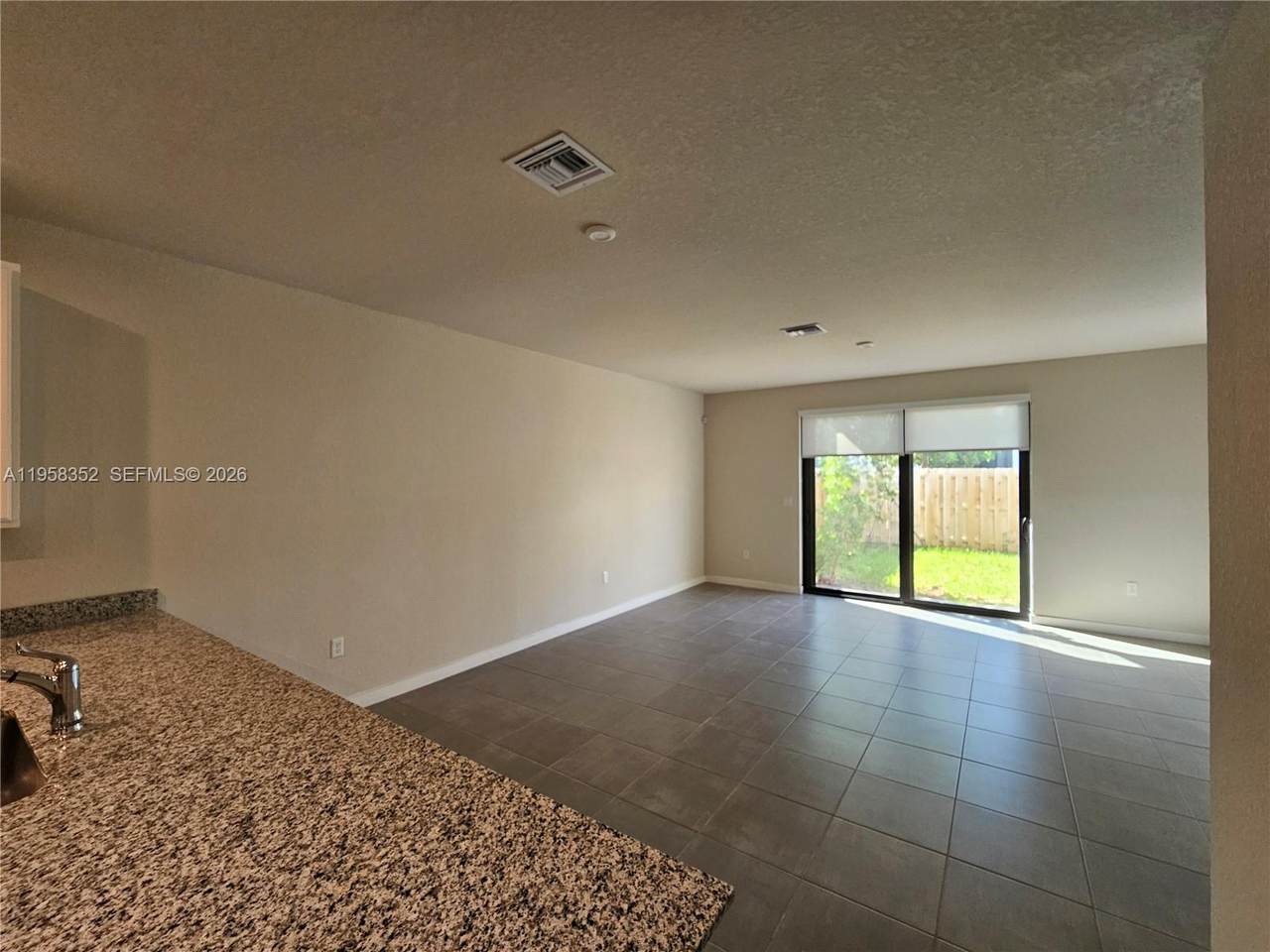 https://bt-photos.global.ssl.fastly.net/miami/1280_boomver_1_A11958352-2.jpg