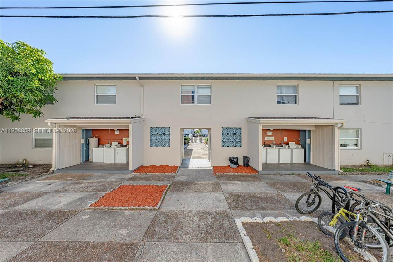 https://bt-photos.global.ssl.fastly.net/miami/1280_boomver_1_A11958858-2.jpg