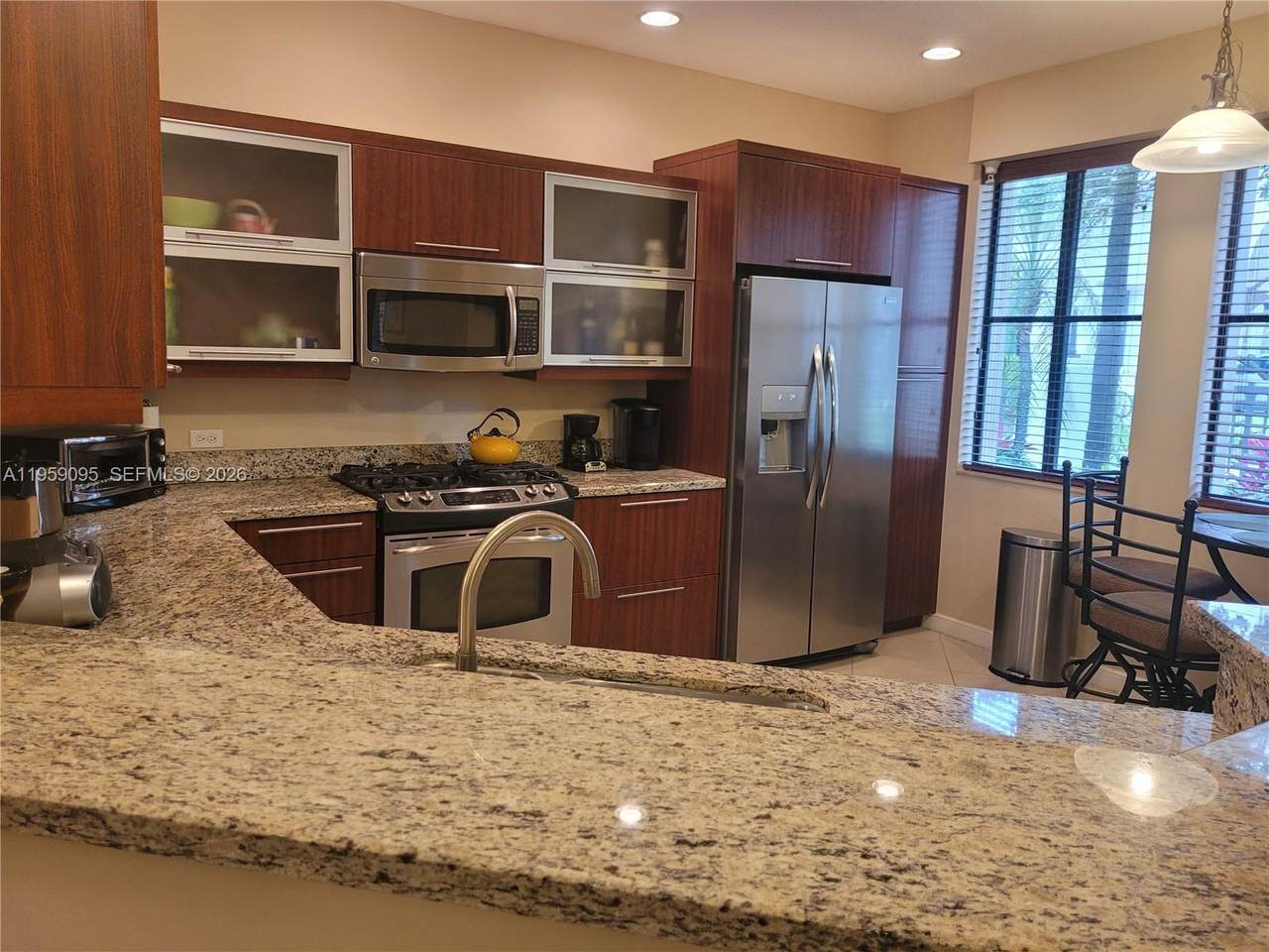 https://bt-photos.global.ssl.fastly.net/miami/1280_boomver_1_A11959095-2.jpg