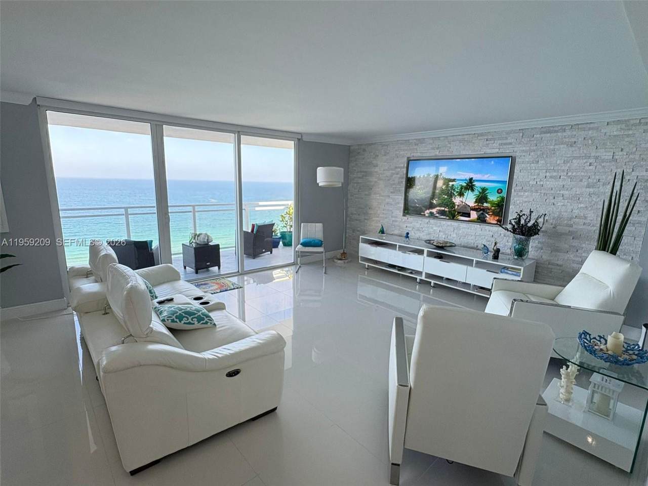 2030 Ocean Dr - Photo 1