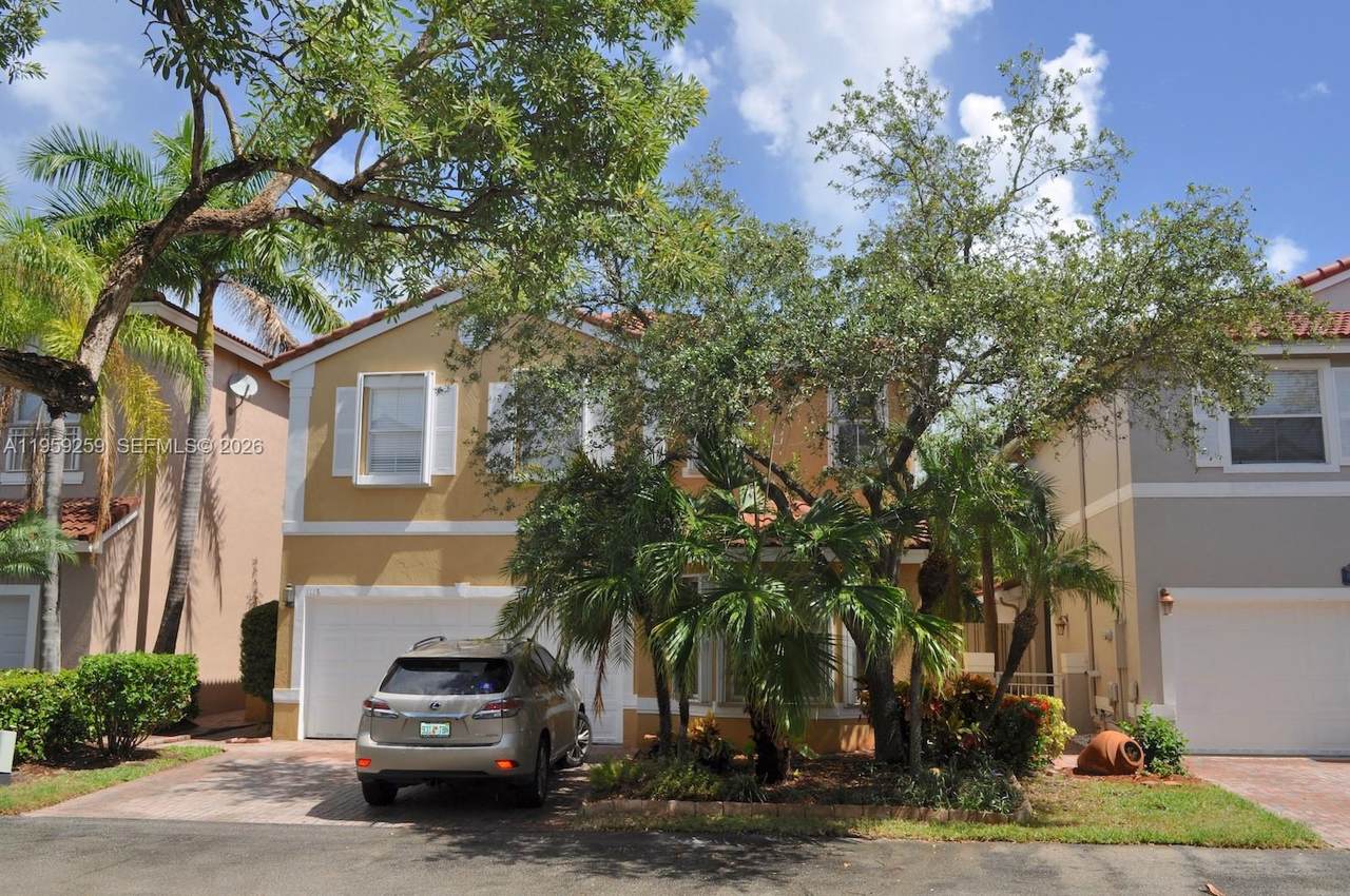 https://bt-photos.global.ssl.fastly.net/miami/1280_boomver_1_A11959259-2.jpg