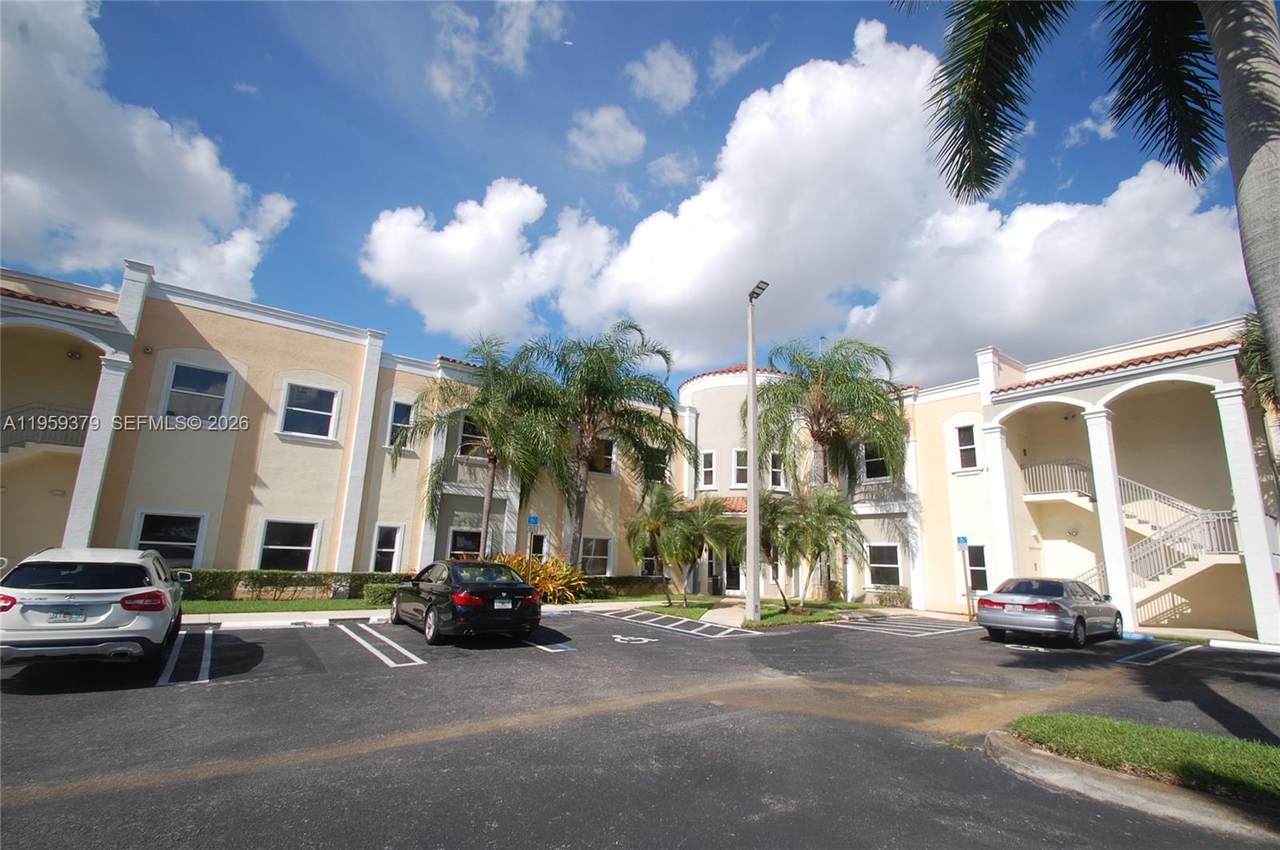 11981 144th Ct - Photo 1