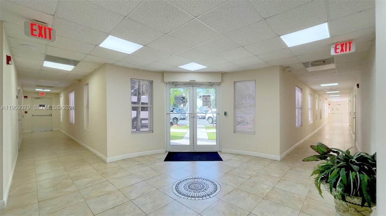 https://bt-photos.global.ssl.fastly.net/miami/1280_boomver_1_A11959379-2.jpg