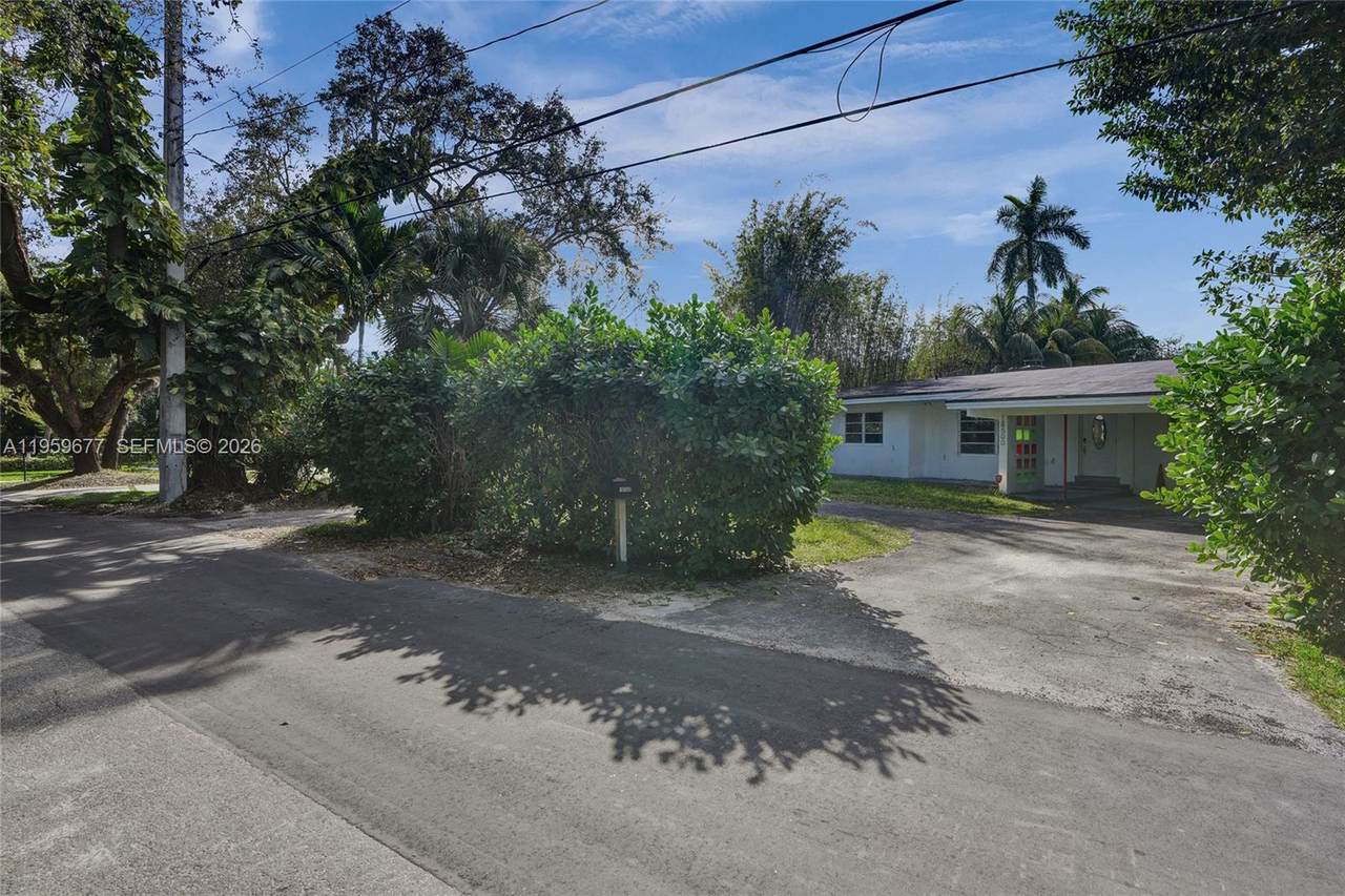 https://bt-photos.global.ssl.fastly.net/miami/1280_boomver_1_A11959677-2.jpg