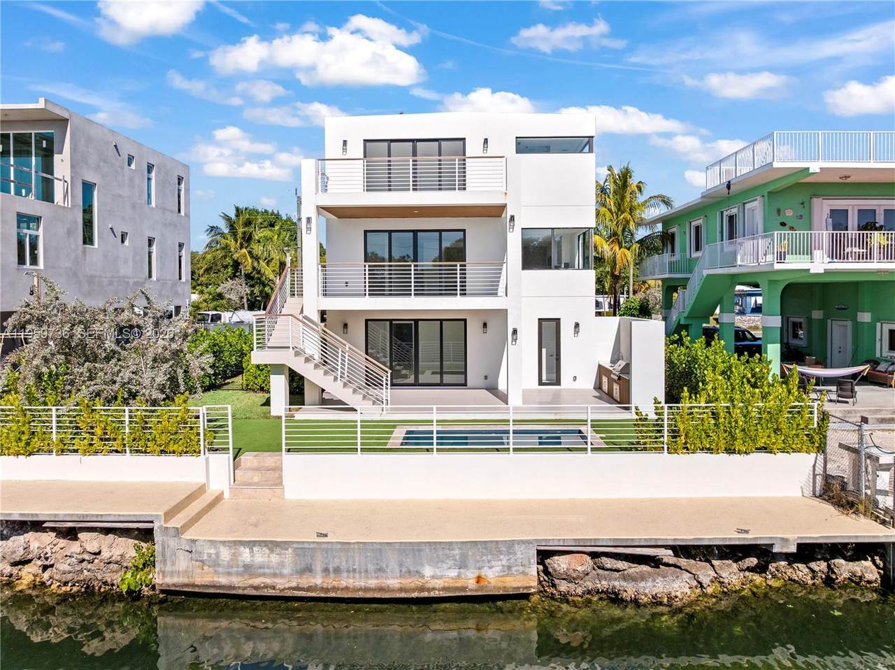 https://bt-photos.global.ssl.fastly.net/miami/1280_boomver_1_A11959736-2.jpg