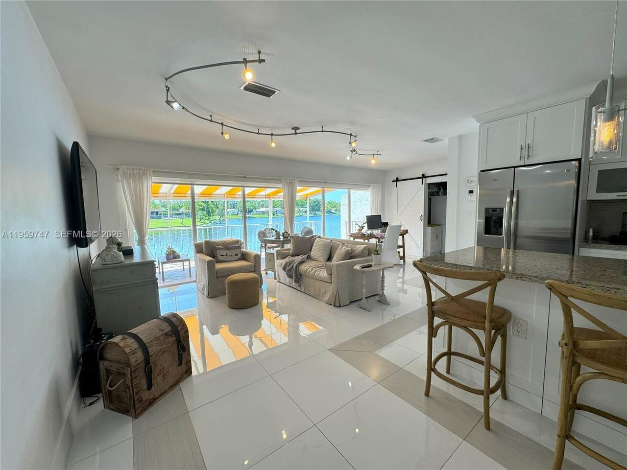 7002 Holly Rd - Photo 1