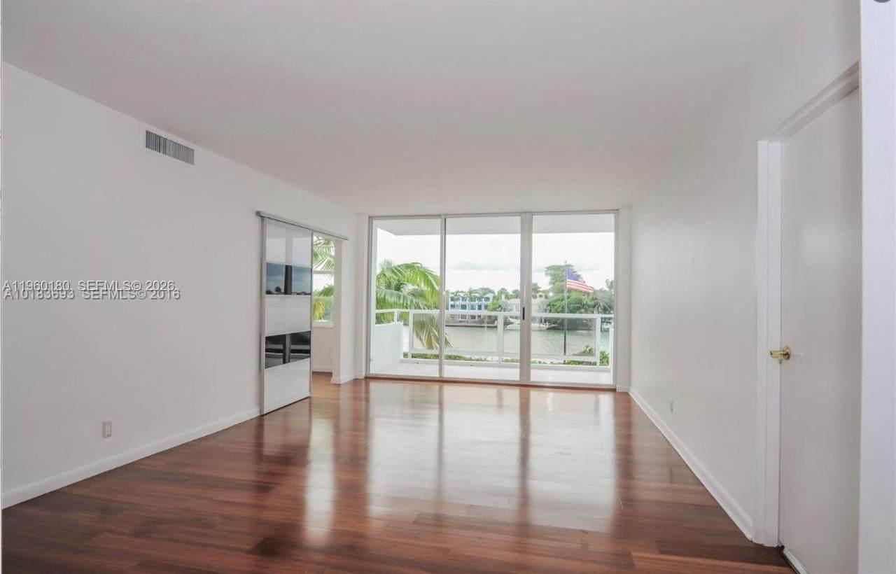https://bt-photos.global.ssl.fastly.net/miami/1280_boomver_1_A11960180-2.jpg